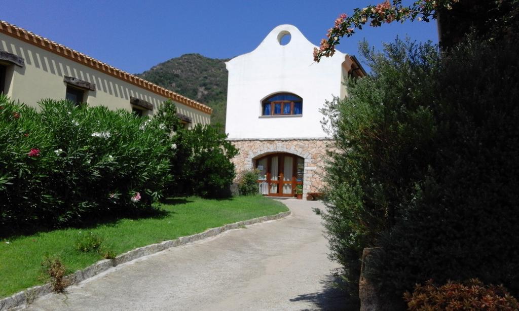 Hotel Cardedu Εξωτερικό φωτογραφία