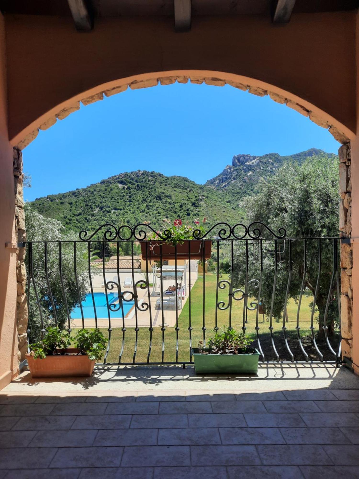 Hotel Cardedu Εξωτερικό φωτογραφία