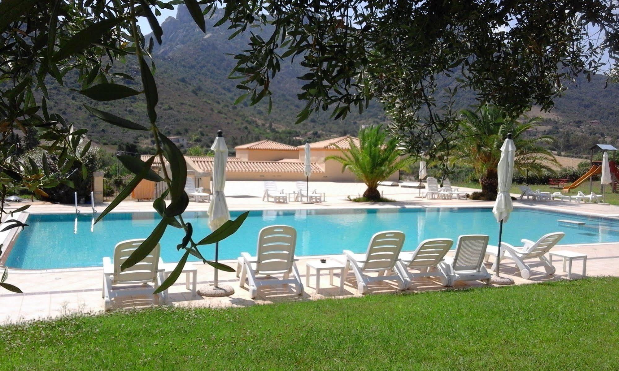 Hotel Cardedu Εξωτερικό φωτογραφία